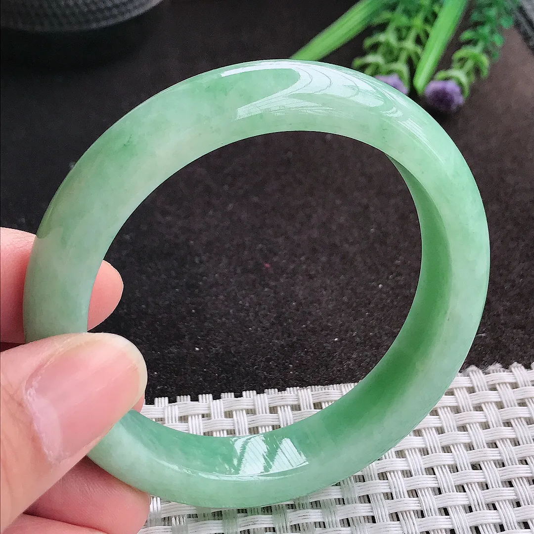 天然A货翡翠56.5/12.5/8.5老坑精美温润满绿手镯宽边玉镯