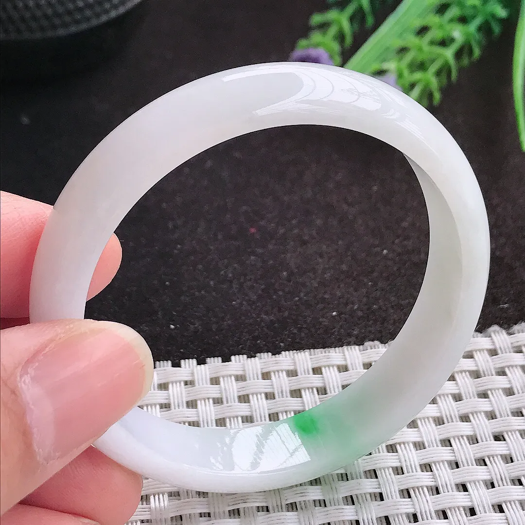 天然A货翡翠51/11.2/5.8老坑秀气温润白底青阳绿手镯宽边玉镯