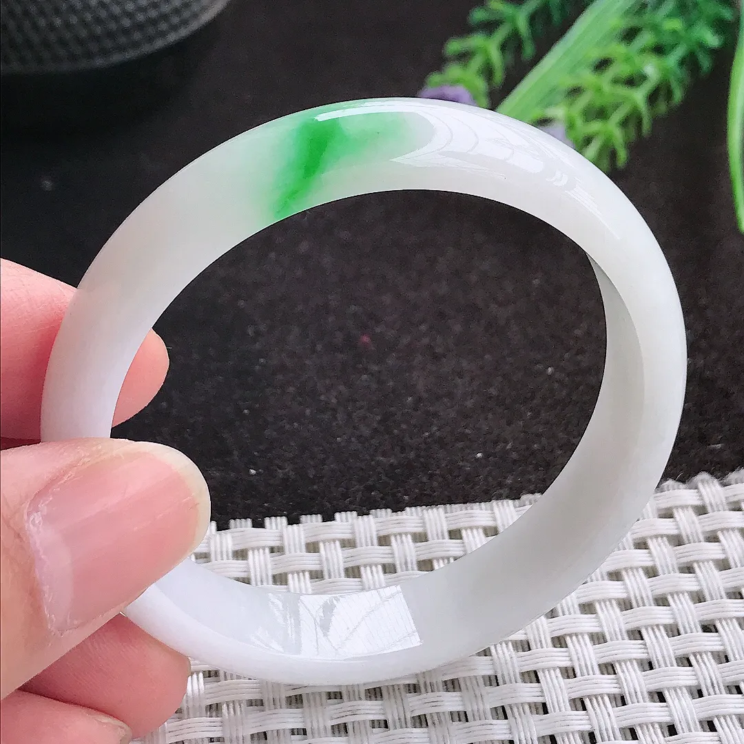 天然A货翡翠51/11.2/5.8老坑秀气温润白底青阳绿手镯宽边玉镯