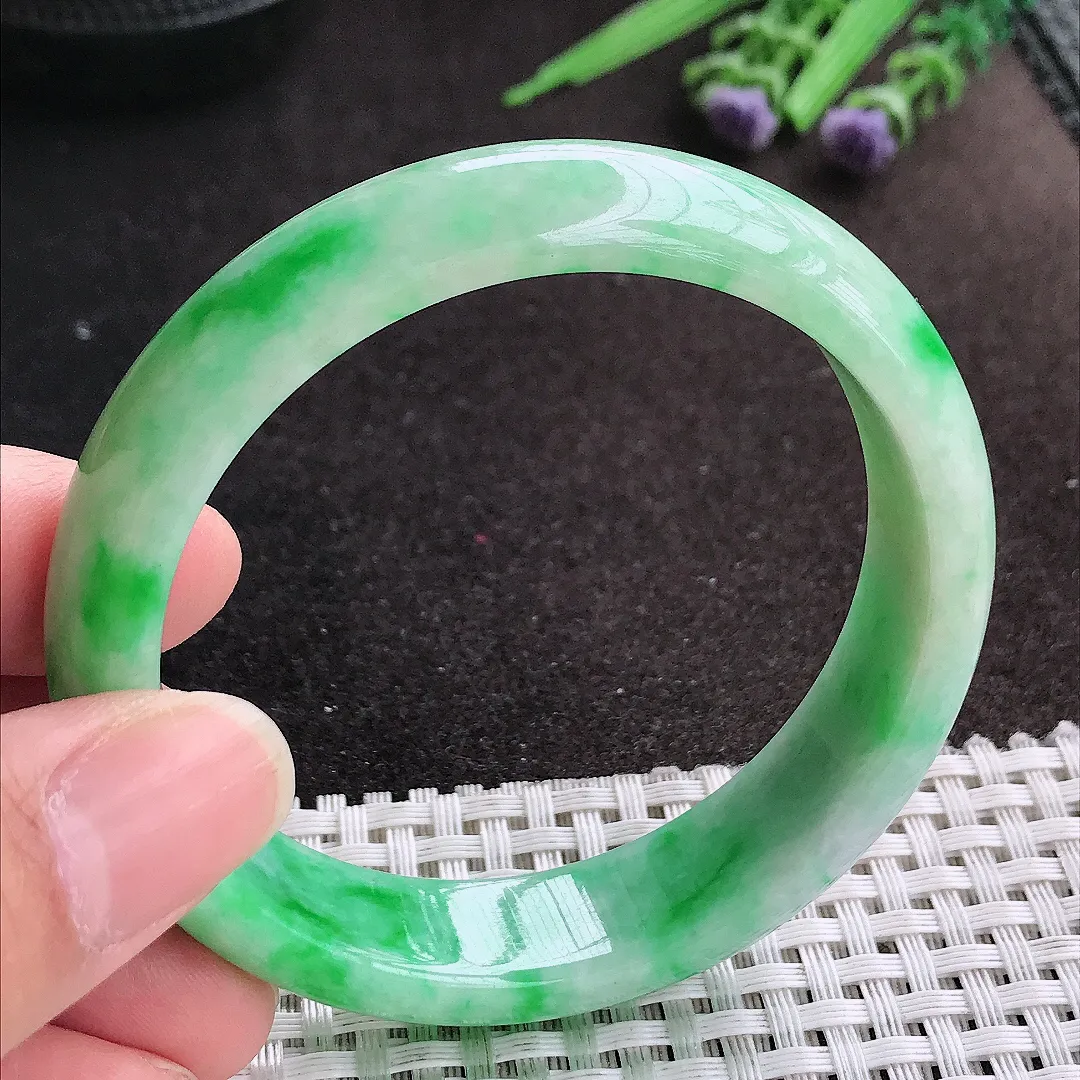 天然A货翡翠56.5/14/7.8老坑精美飘阳绿手镯宽边玉镯玉手环