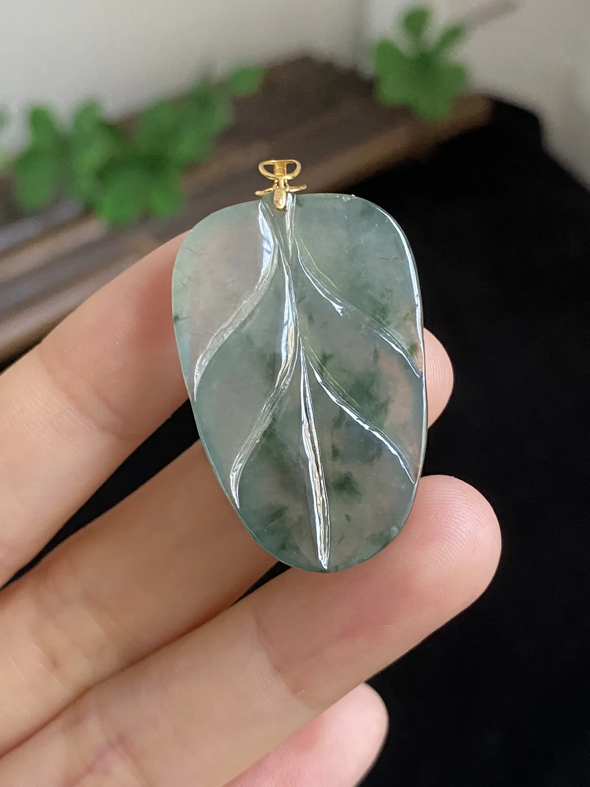 翡翠叶子，印记：G18K