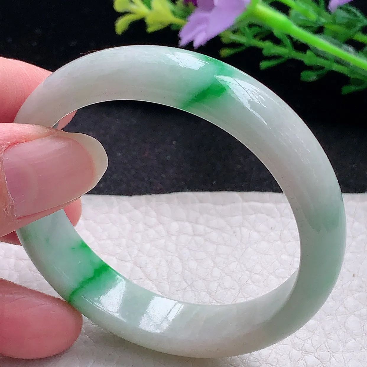 xx小圈口51*12.3*6.8平安镯 翡翠a货玉手镯飘绿宽边珠宝玉手环