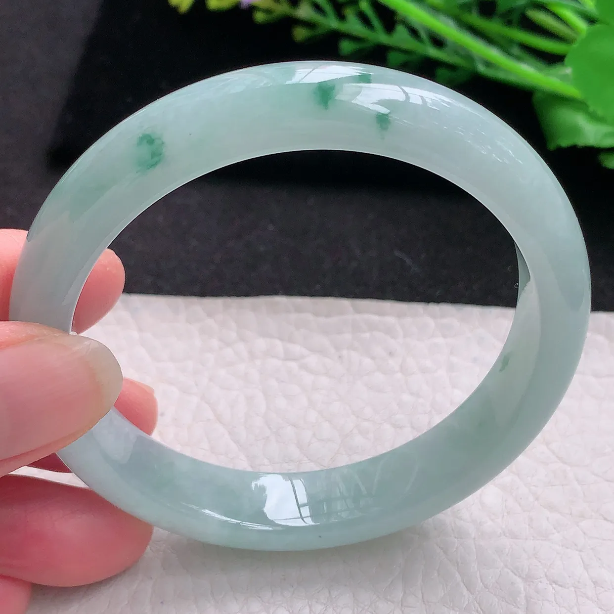 nr自然光57.5*12*7.5平安镯 翡翠a货玉手镯冰飘花秀气宽边玉手环