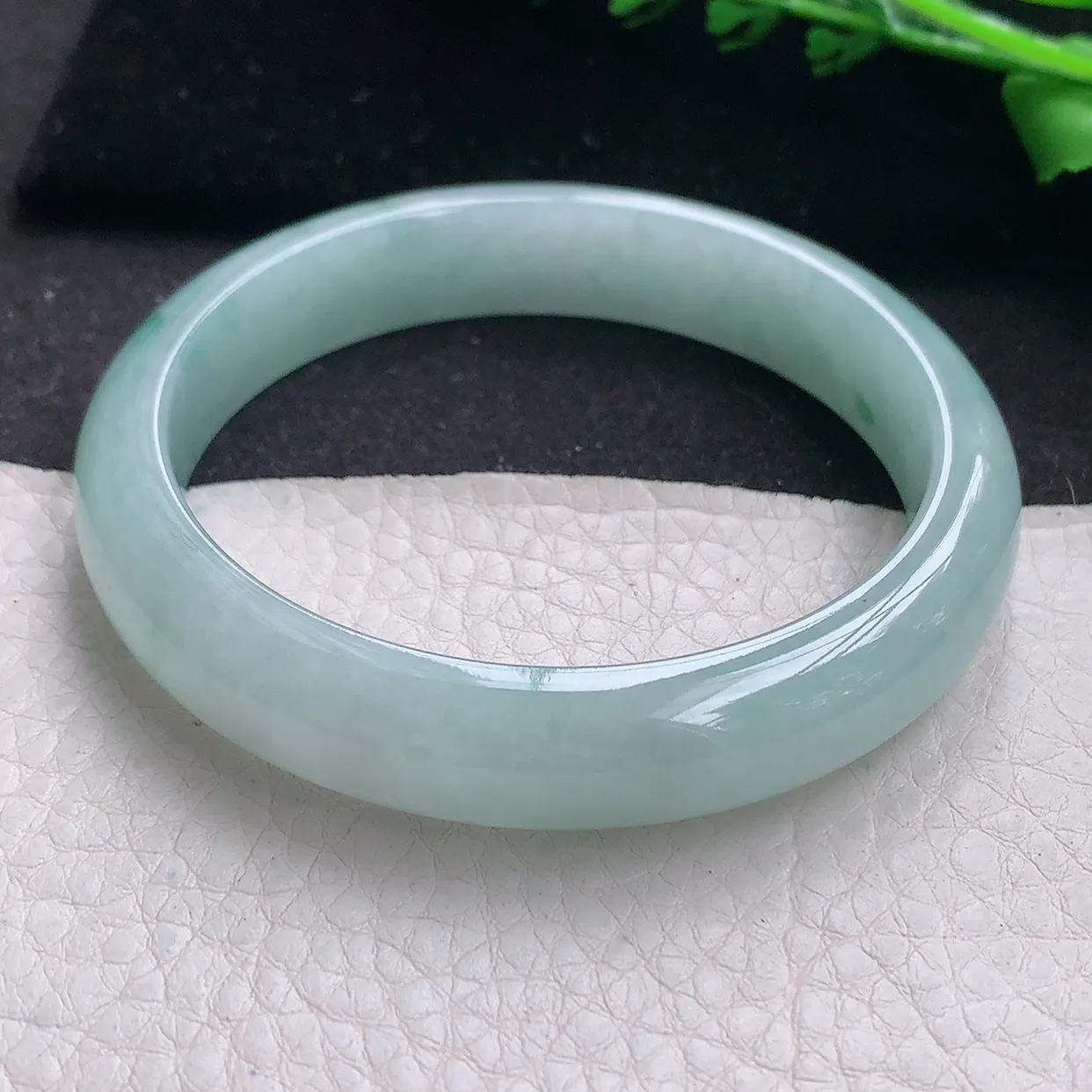 nr自然光57.5*12*7.5平安镯 翡翠a货玉手镯冰飘花秀气宽边玉手环