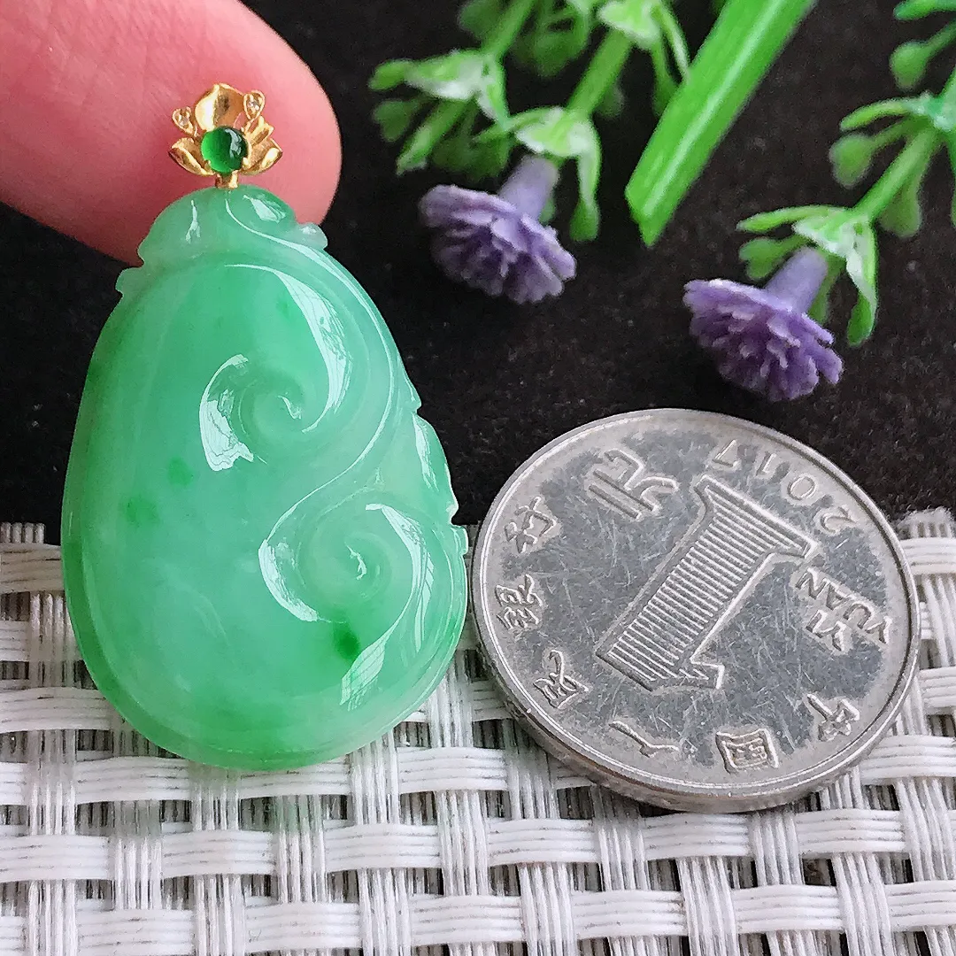 天然A货翡翠30/21/5.7老坑18k金镶嵌冰润起胶满绿阳绿如意吊坠翡翠挂件
