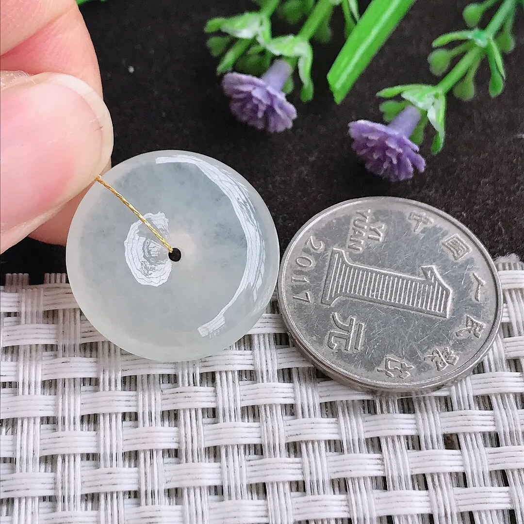 天然A货翡翠22.7/5.6老坑冰胶水灵白冰平安扣吊坠翡翠挂件