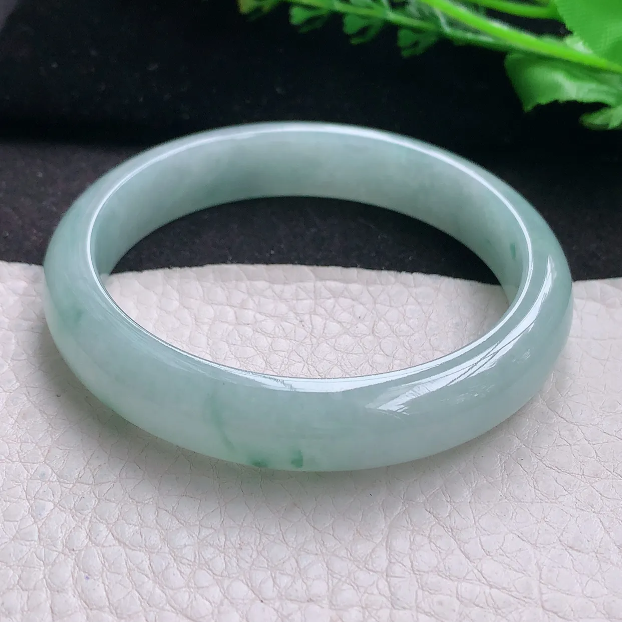 nr自然光57.5*12*7.5平安镯 翡翠a货玉手镯冰飘花秀气宽边玉手环