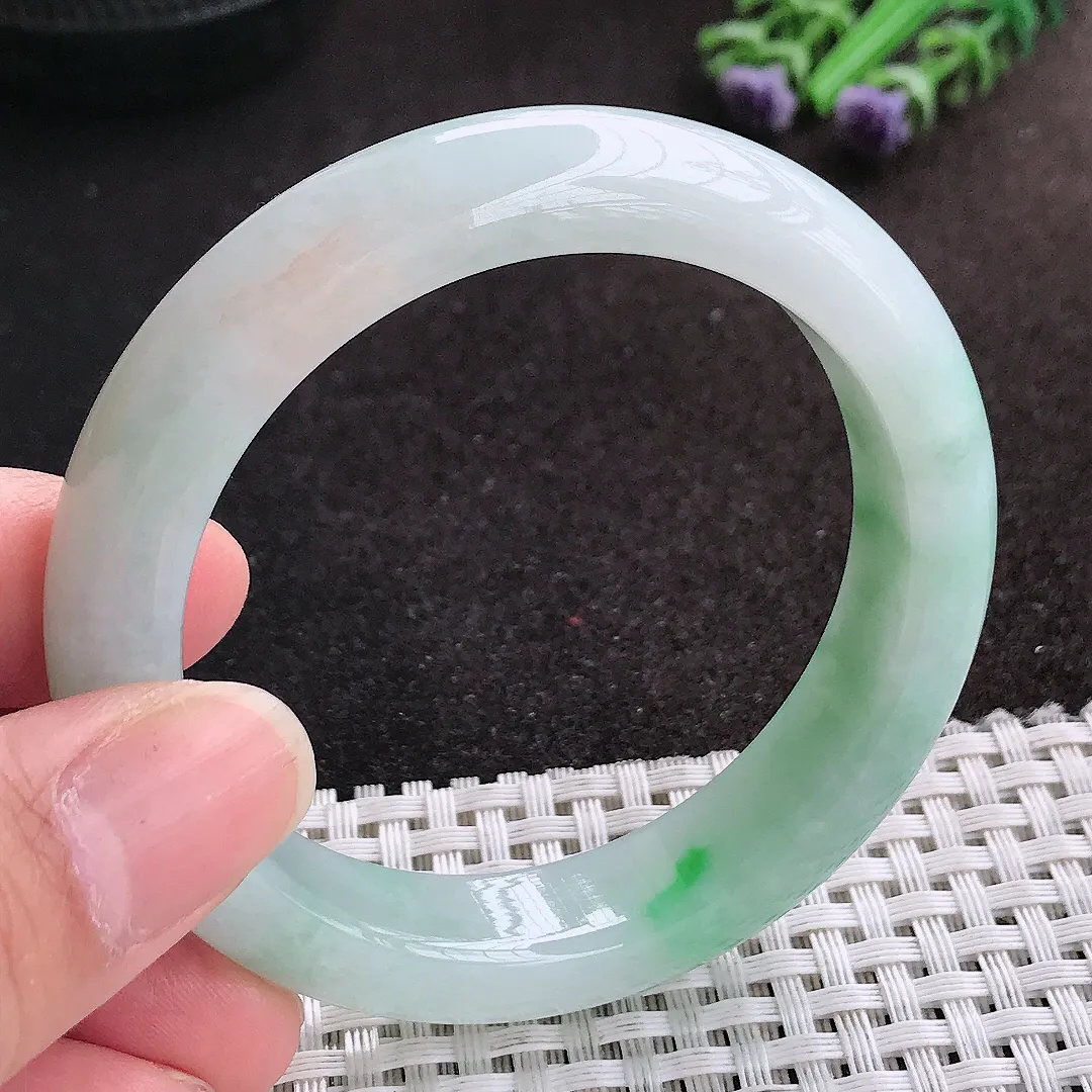 天然A货翡翠52.8/12.4/8.6老坑冰润起胶飘绿手镯宽边玉镯