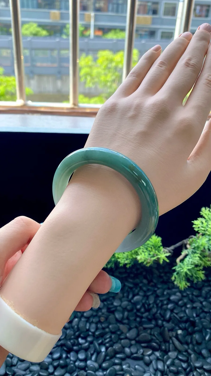 老油青湖水绿圆条成品
⭕️56-10.8-10.5