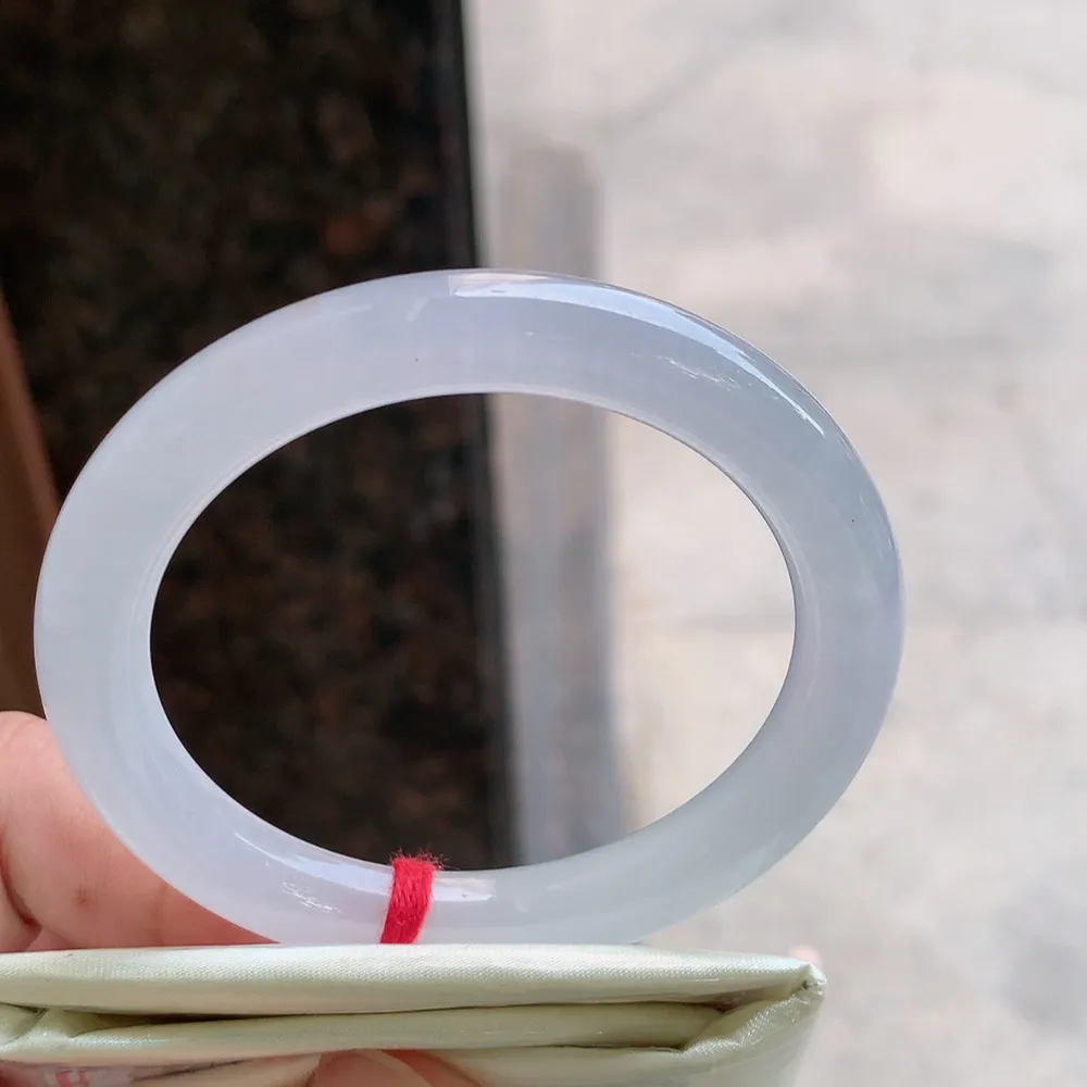 圆条冰紫罗兰 无瑕 尺寸:52.5/8.8 种色兼备