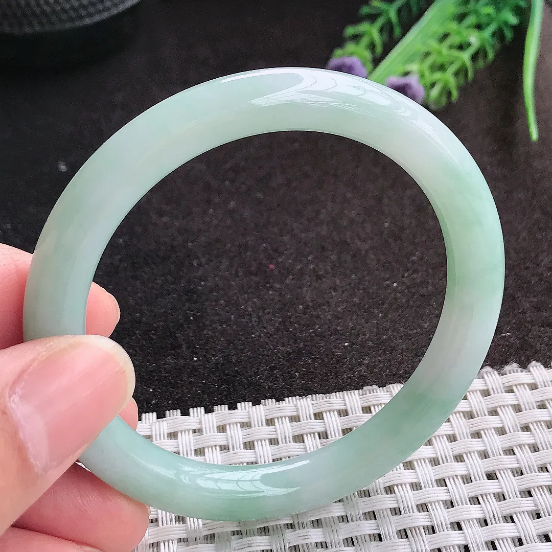 天然A货翡翠53.5/7.9/8.3老坑冰润水灵冰晴圆条手镯玉镯