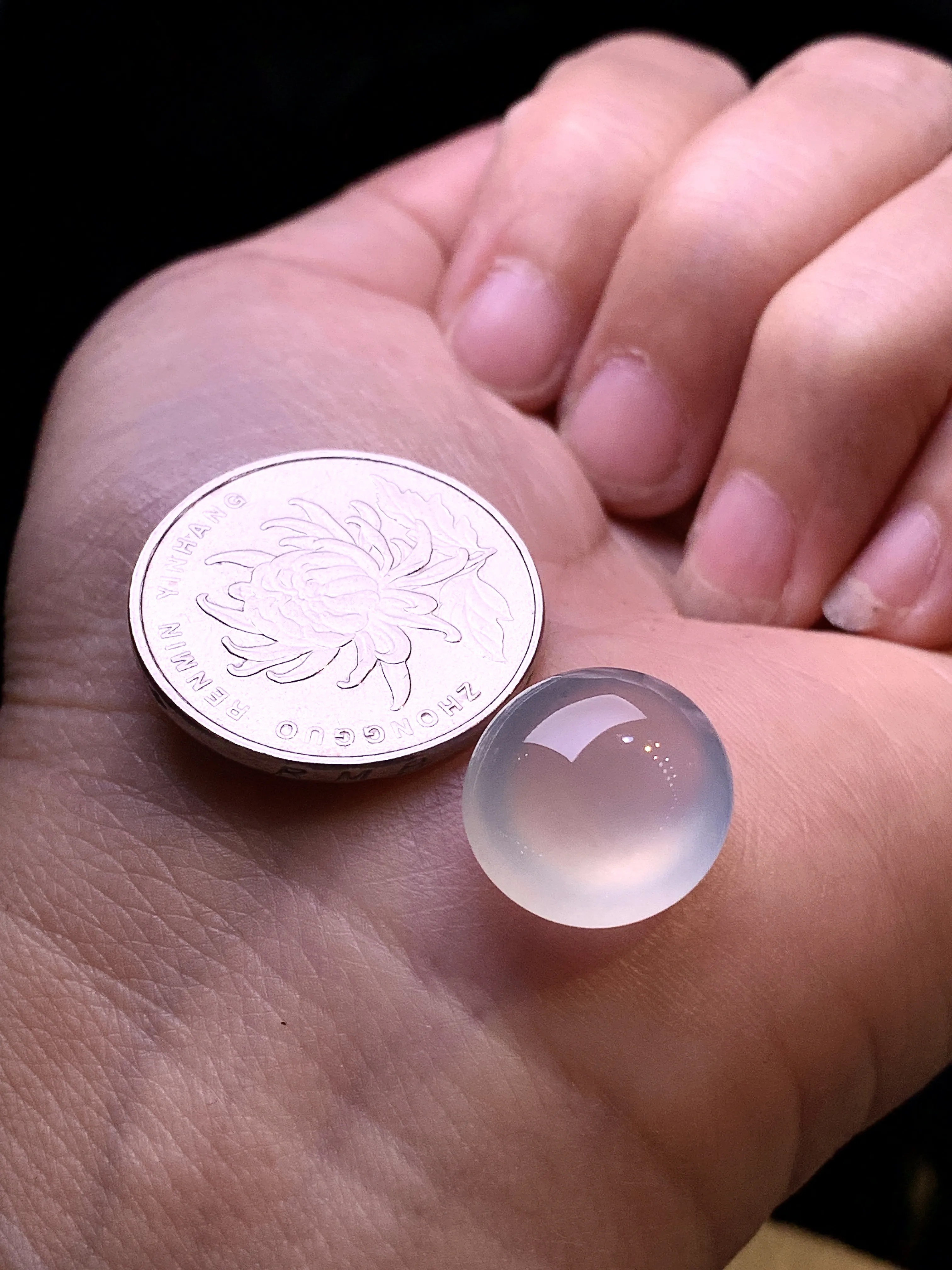 镶嵌款  冰种蛋面吊坠 玉质细腻 水润亮眼 色泽艳丽 整体尺寸16*14.5*8.3