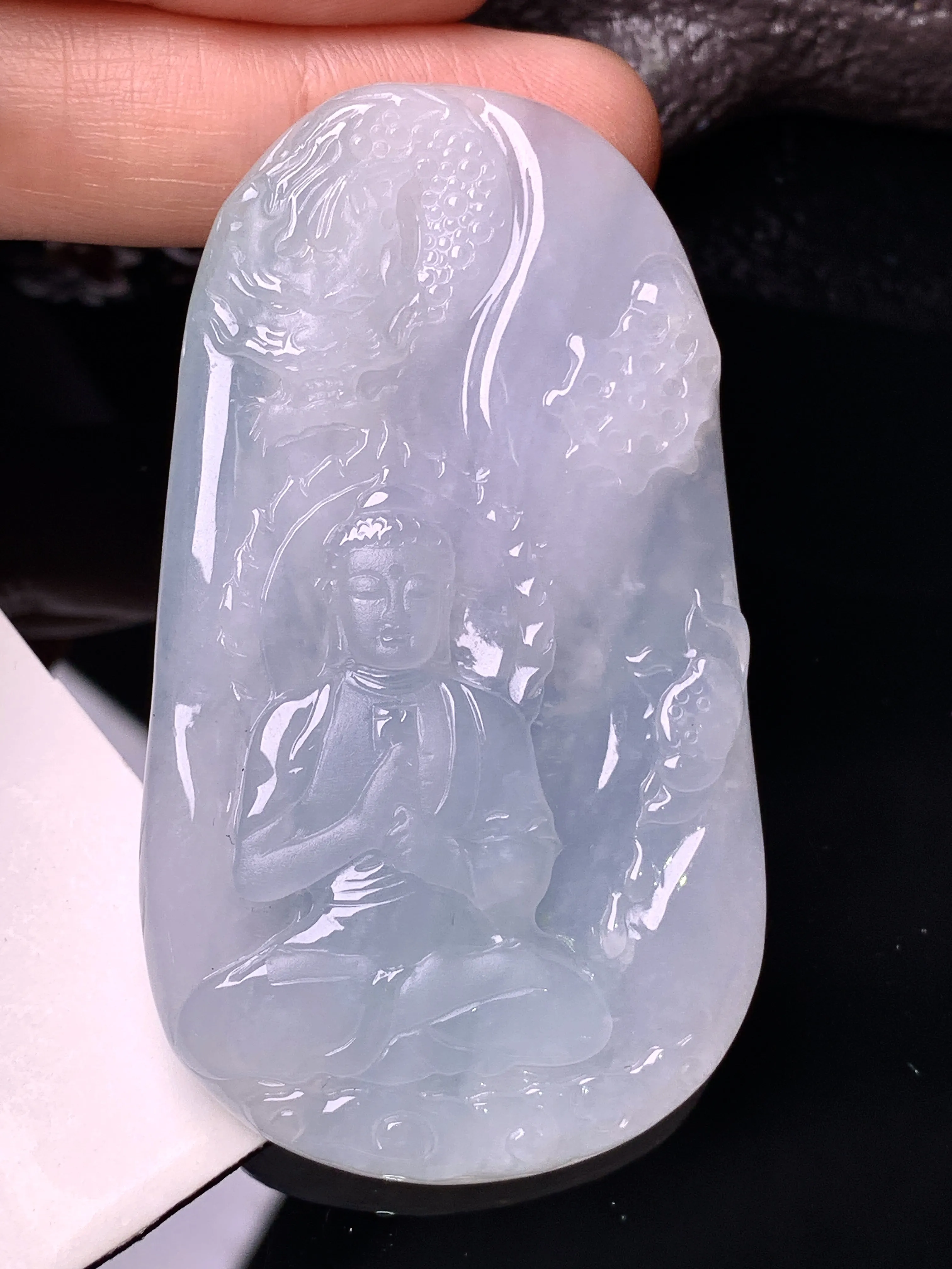 冰种乘龙观音菩萨吊坠 玉质细腻 水润亮眼 色泽艳丽 整体尺寸64.5*36.7*5.8