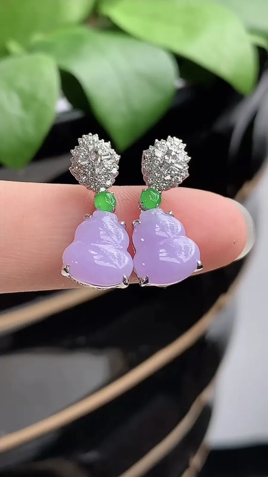 a货翡翠冰种18K金伴钻镶嵌紫罗兰葫芦耳坠 尺寸10×9×5.6mm 重量3.66g 1210