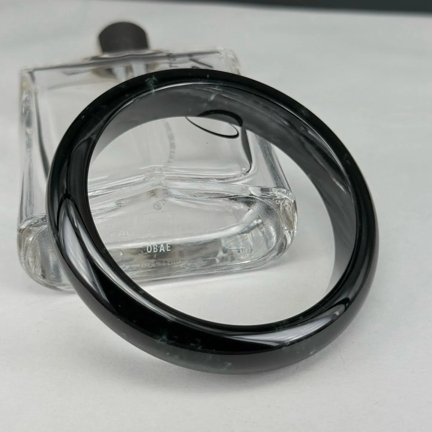 精品墨翠正圈手镯 种好色正 黑度极好 打灯通透 油性十足