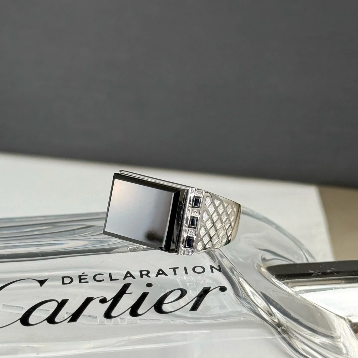 精品18k墨翠男戒 种好色正 黑度极好 打灯通透 油性十足 尺寸14.5