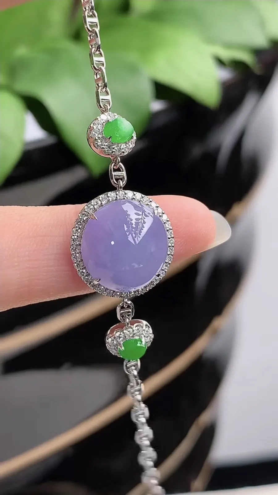 a货翡翠冰种18K金伴钻镶嵌紫罗兰蛋面手链 尺寸11.4×11×6.8mm 重量3.58g 1213