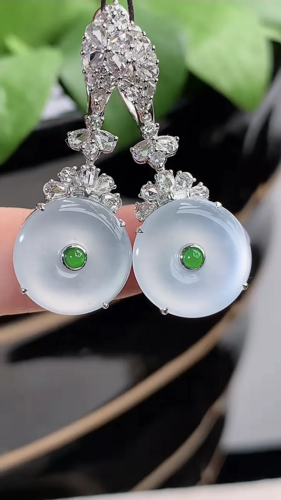 a货翡翠高冰种18K金伴钻镶嵌白月光平安扣耳坠 尺寸13.2×7mm 重量9.55g 1211