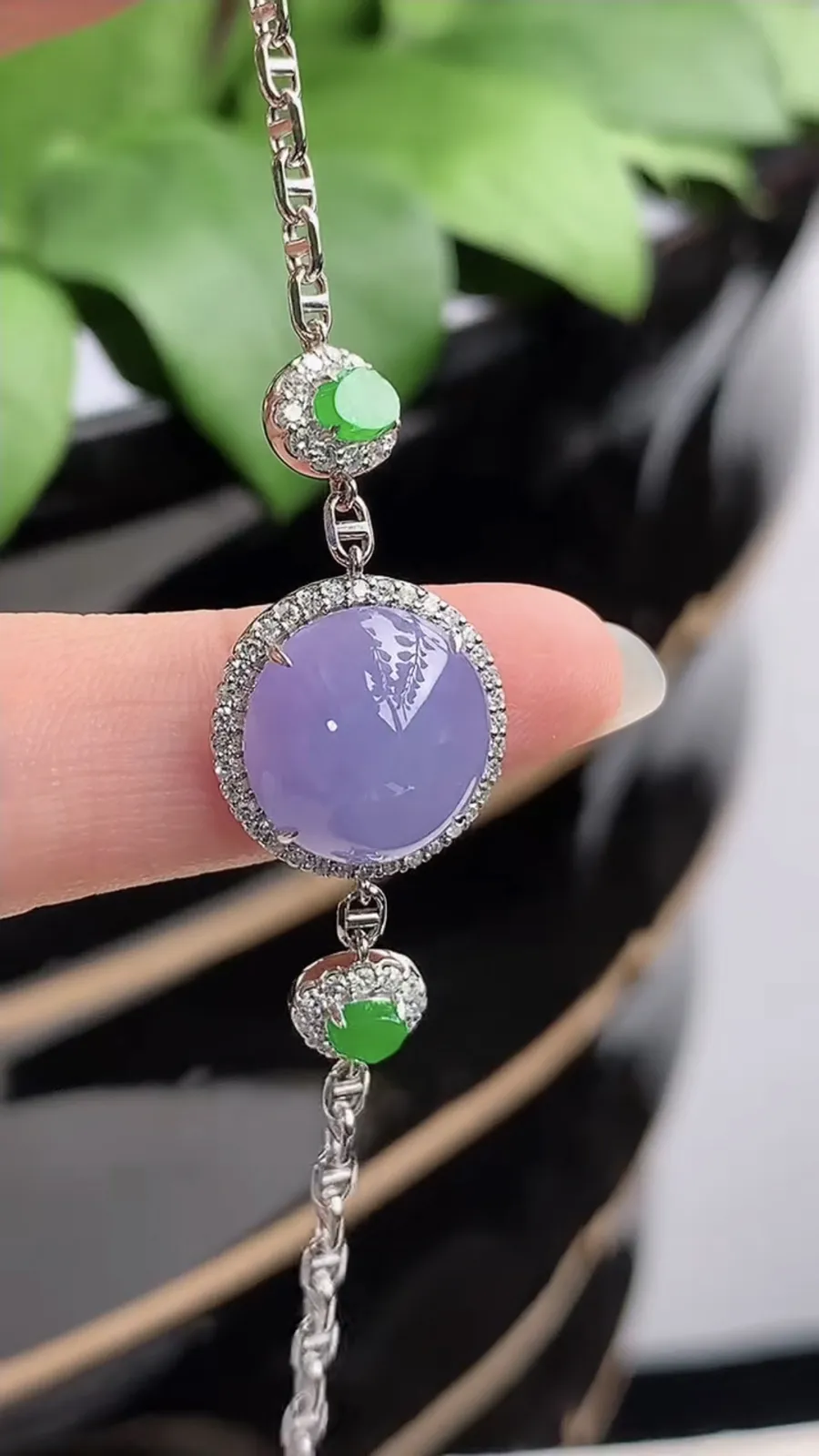 a货翡翠冰种18K金伴钻镶嵌紫罗兰蛋面手链 尺寸11.4×11×6.8mm 重量3.58g 1213