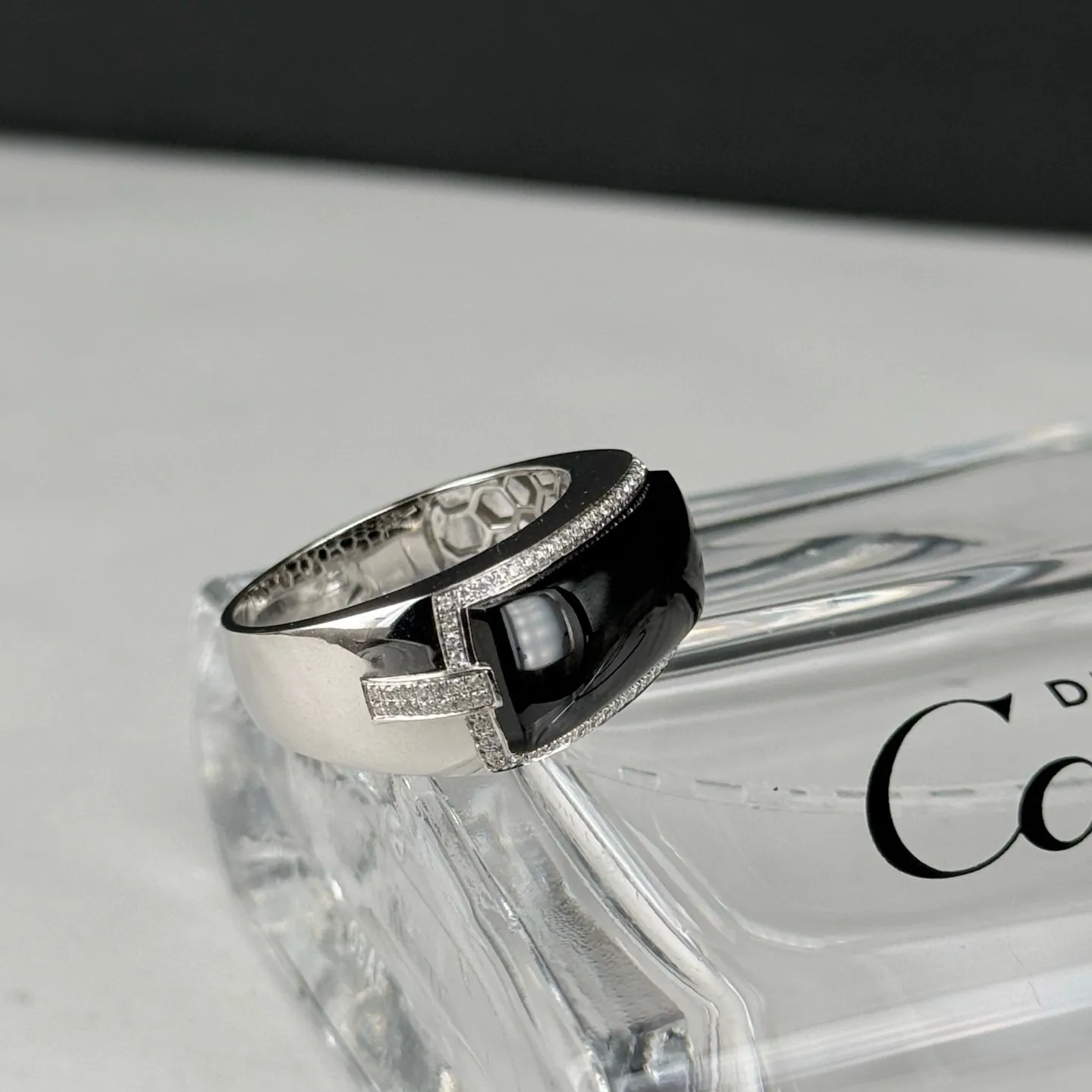 精品18k墨翠豪镶男戒 种好色正 黑度极好 打灯通透 油性十足 尺寸18.5