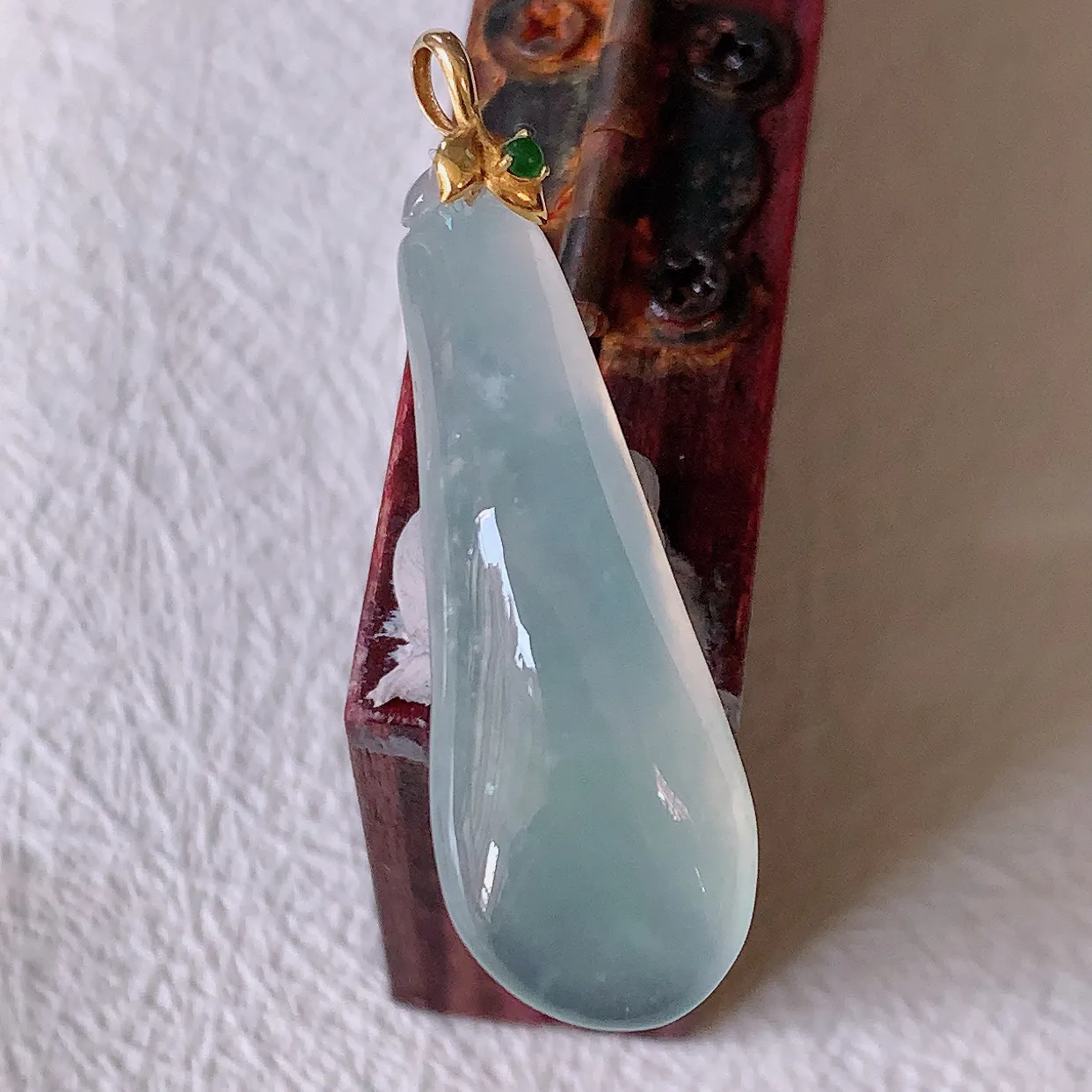 18K金镶嵌冰种翡翠福瓜吊坠，呱呱来财，饱满，福气满满的美好寓意！#1.16整体35裸石29.5*10.8*6.6