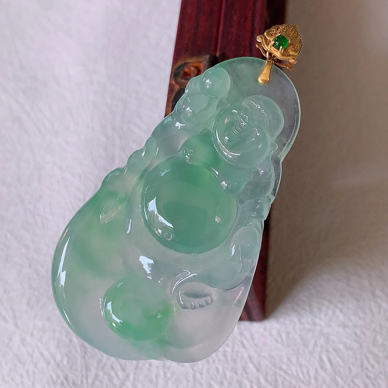 18K金镶嵌冰种满绿翡翠逍遥布袋佛吊坠，代代有钱，水足丰盈，盈满欢喜，配戴送礼佳品！#1.16整体51.5裸石45.8*27*6.5