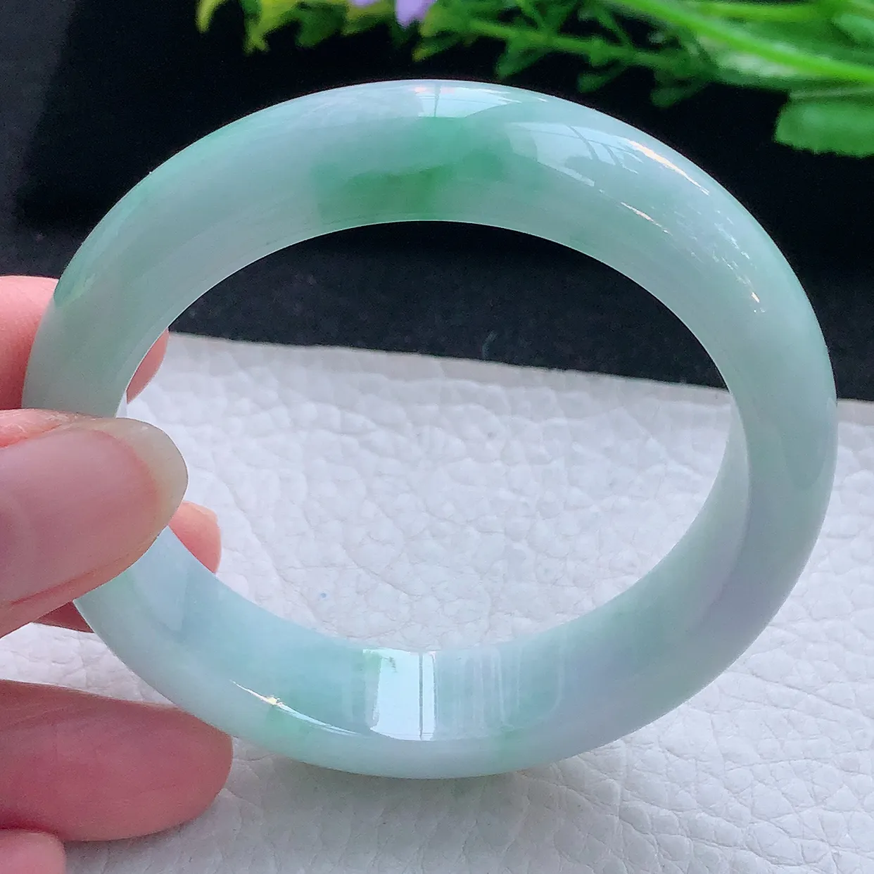 nr自然光55.5*14*8.5平安镯 翡翠a货玉手镯精美飘花宽边玉手环