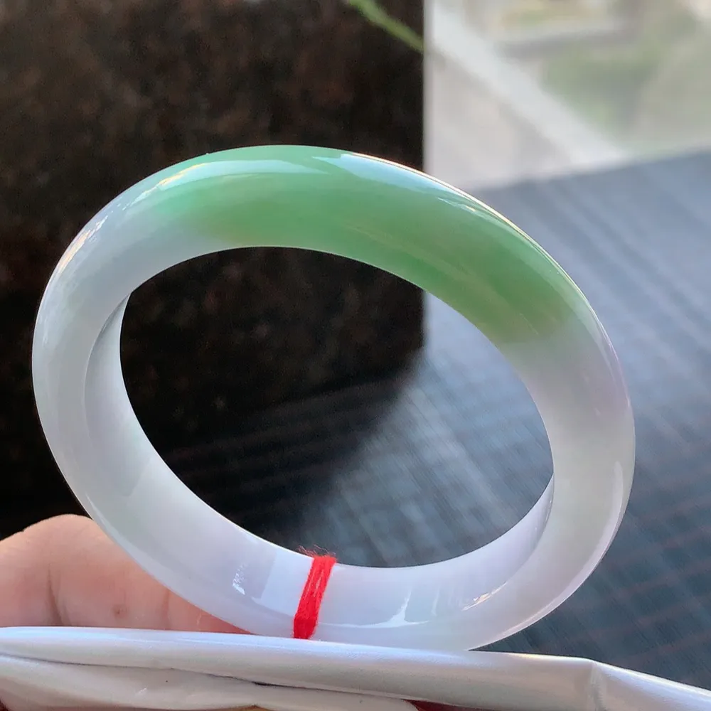 正圈冰糯翠绿 无瑕 尺寸:57.8/12.3/8.6超美