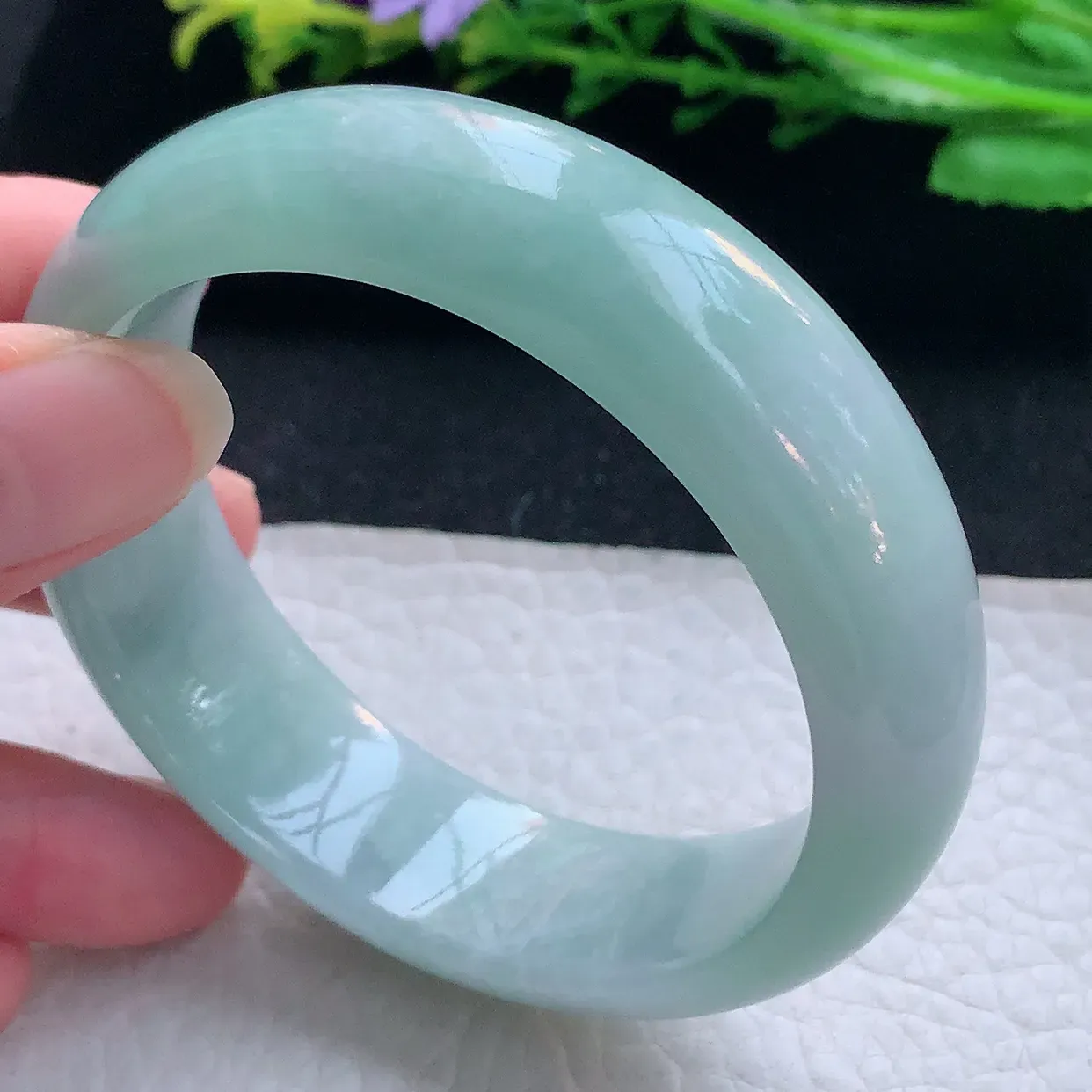 nr自然光55.5*17*7.8轮胎镯 翡翠a货玉手镯蓝韵大气宽边玉手环