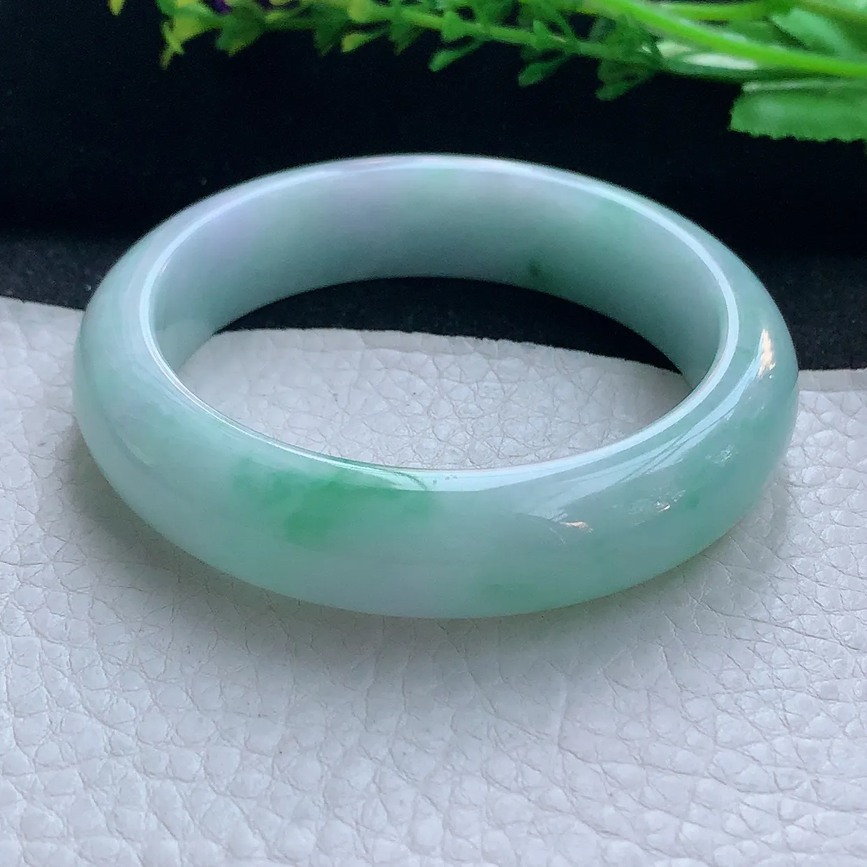 nr自然光55.5*14*8.5平安镯 翡翠a货玉手镯精美飘花宽边玉手环