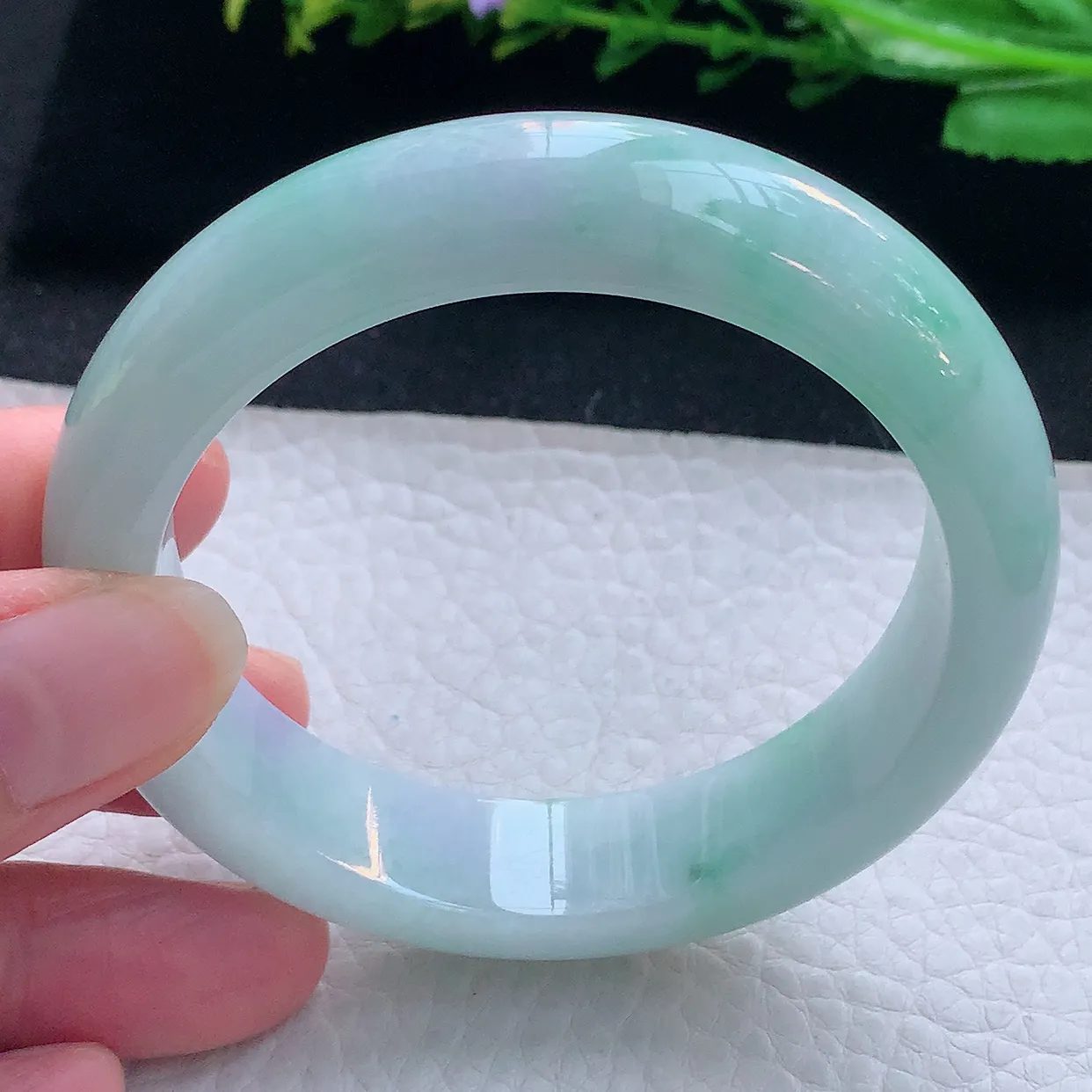 nr自然光55.5*14*8.5平安镯 翡翠a货玉手镯精美飘花宽边玉手环