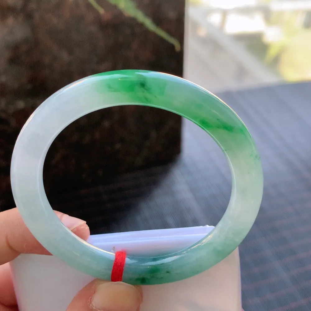 圆条冰绿 无瑕 尺寸:53.7/8.3 色好