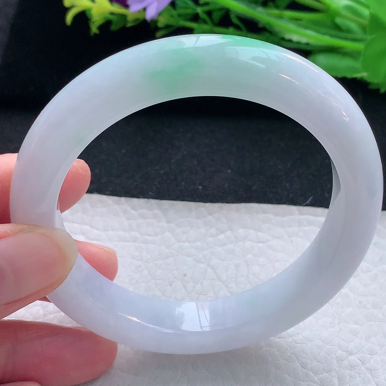 yh自然光59*11.8*9.8平安镯 翡翠a货玉手镯白底青宽边珠宝玉手环