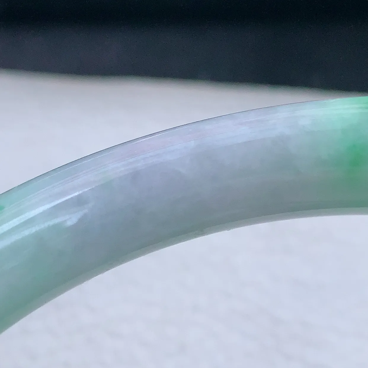 n大圈口60*10.9美人镯 翡翠a货玉手镯精美春带彩圆条玉手环