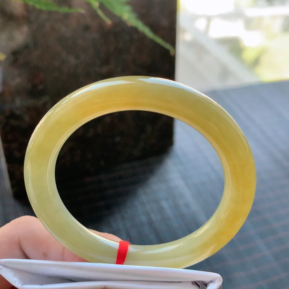 圆条冰黄翡 无瑕 尺寸:54.1/9.3 超值