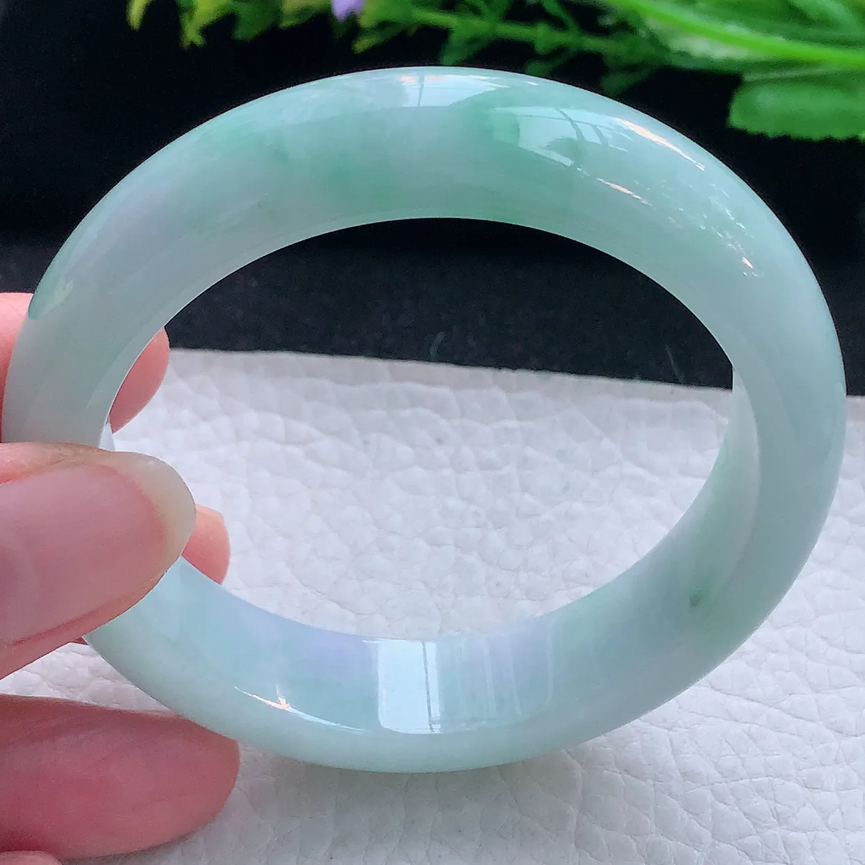 nr自然光55.5*14*8.5平安镯 翡翠a货玉手镯精美飘花宽边玉手环