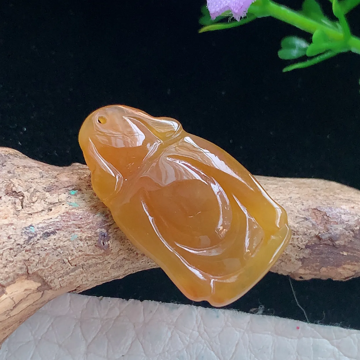 lz自然光25.2*13.8*5.5缅甸翡翠精雕冰黄立体站佛公开心佛玉吊坠 玉挂件