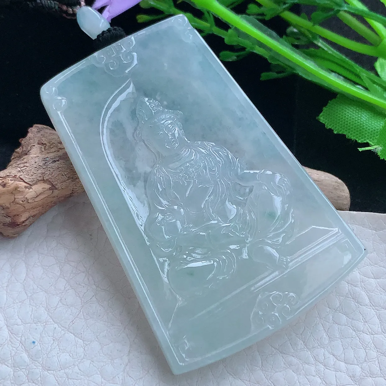 yl实拍65.6*44.5*5.8翡翠a货精雕冰晴底持莲观音 方牌玉观音玉吊坠 玉挂件