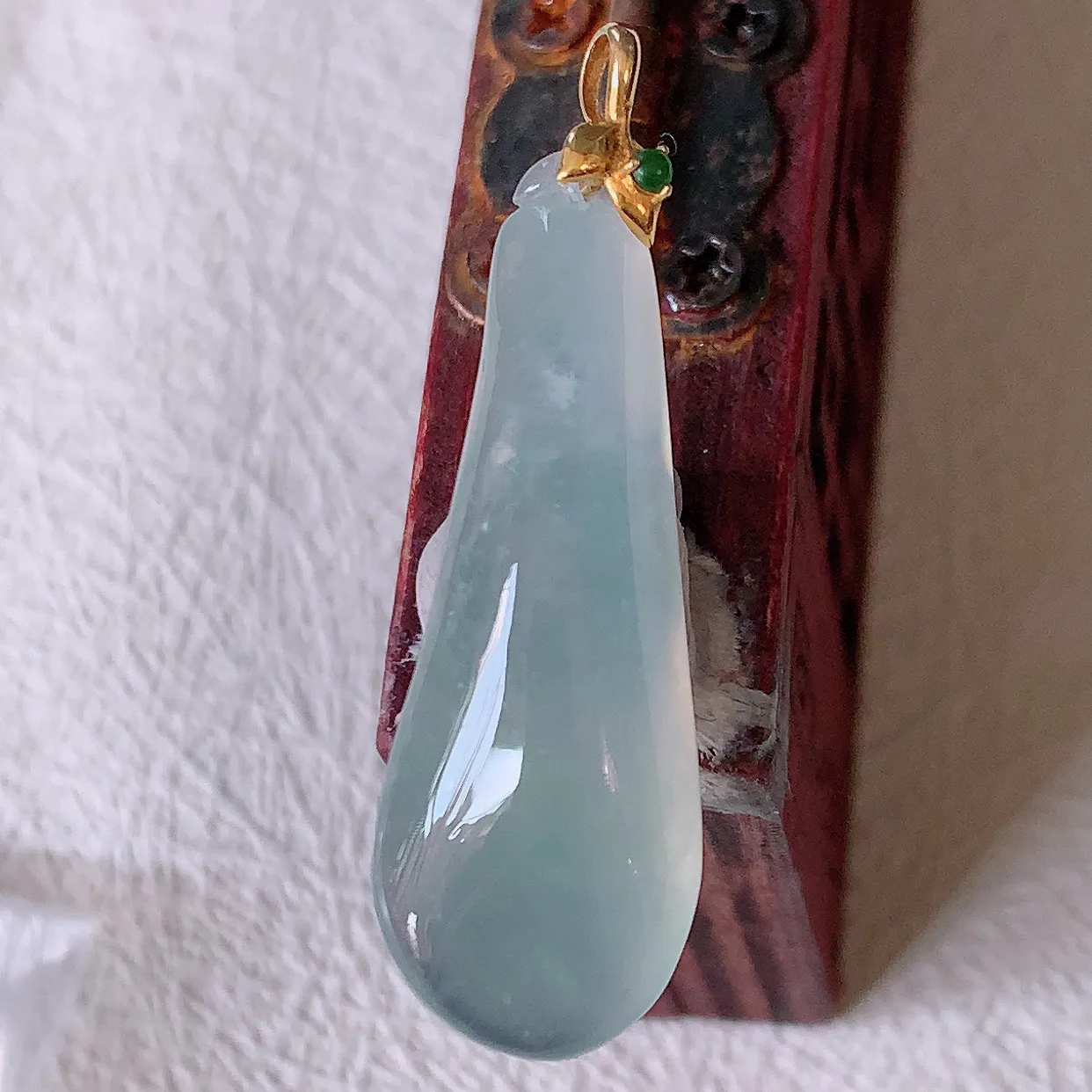 18K金镶嵌冰种翡翠福瓜吊坠，呱呱来财，饱满，福气满满的美好寓意！#1.16整体35裸石29.5*10.8*6.6