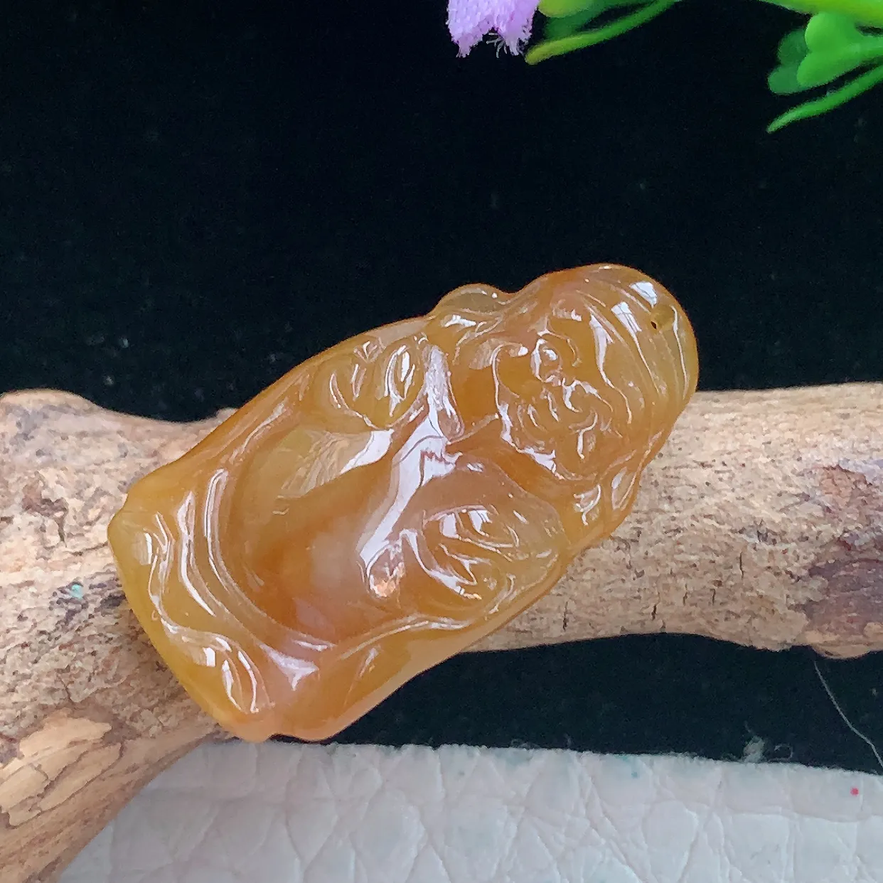 lz自然光25.2*13.8*5.5缅甸翡翠精雕冰黄立体站佛公开心佛玉吊坠 玉挂件