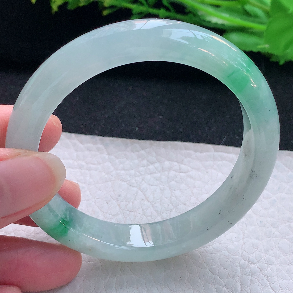 yh自然光54*11.6*7.8平安镯 翡翠a货玉手镯冰飘绿秀气宽边珠宝玉手环