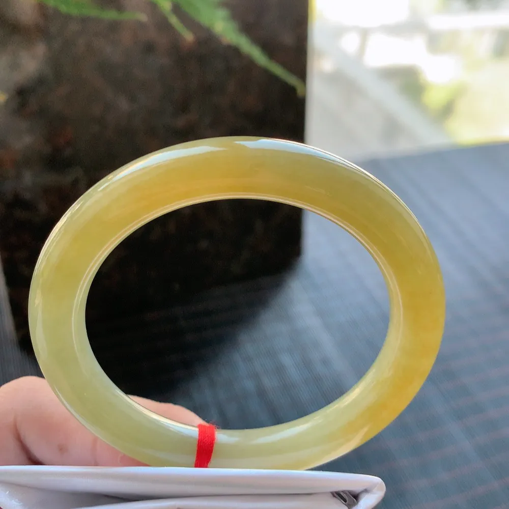 圆条冰黄翡 无瑕 尺寸:54.1/9.3 超值