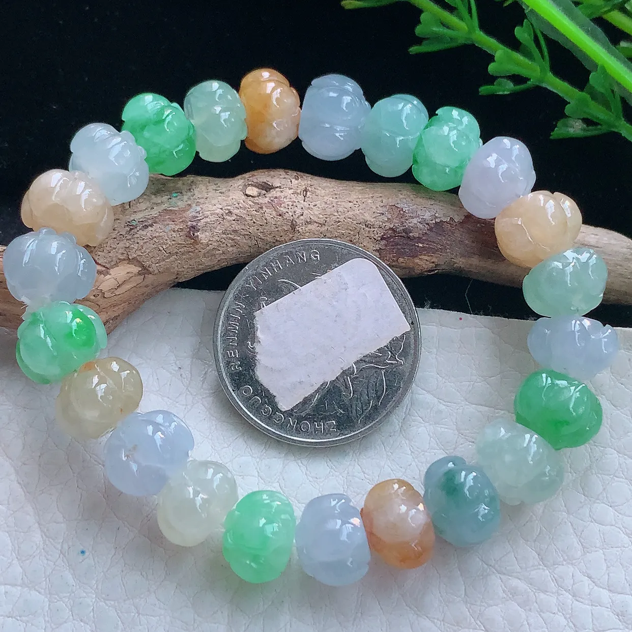 lz自然光10.2*7.8缅甸翡翠精雕冰三彩冰清玉洁 杮杮如意玉手链