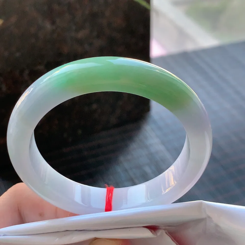 正圈冰糯翠绿 无瑕 尺寸:57.8/12.3/8.6超美