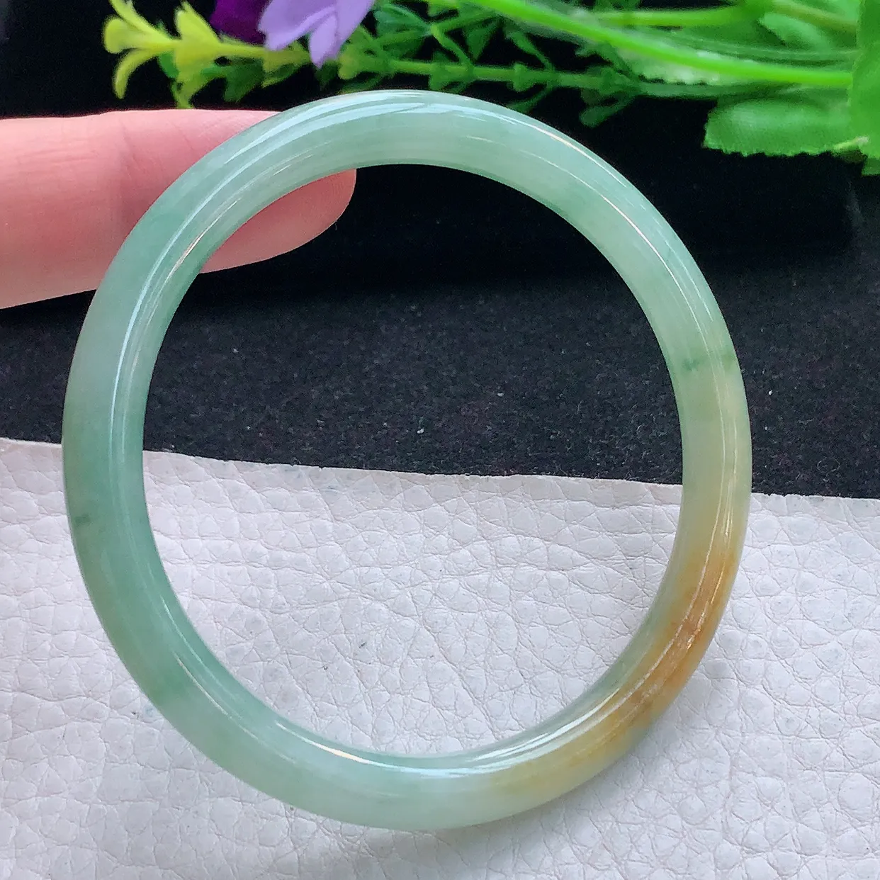 xx自然光57*6.8*7叮当镯 翡翠a货玉手镯三彩圆条玉手环 美人镯