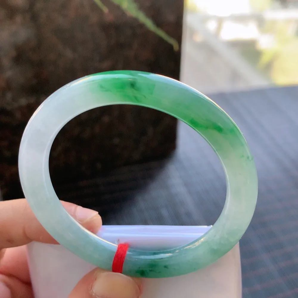 圆条冰绿 无瑕 尺寸:53.7/8.3 色好