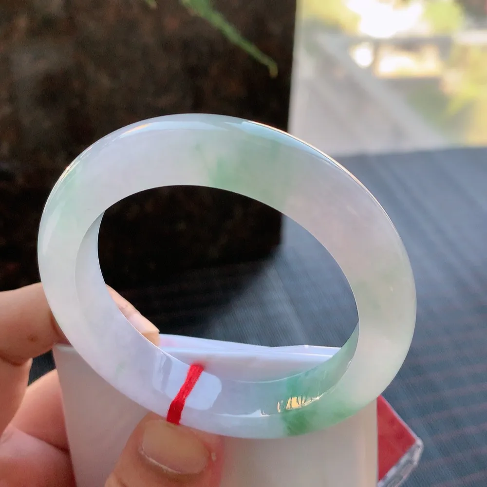 正圈冰绿花 无瑕 尺寸:53.1/11.6/9.6 花美 种水好