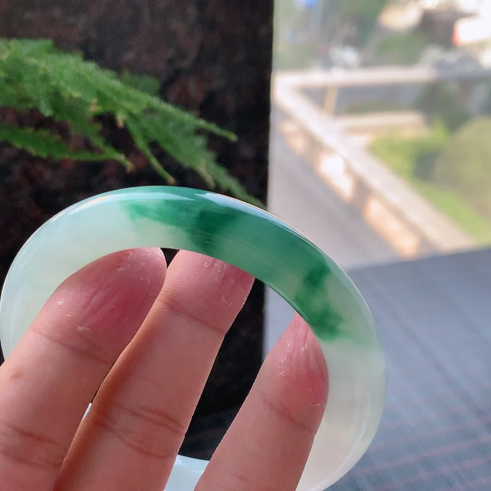 圆条冰飘花 微细纹 尺寸:55.5/10.7 花美