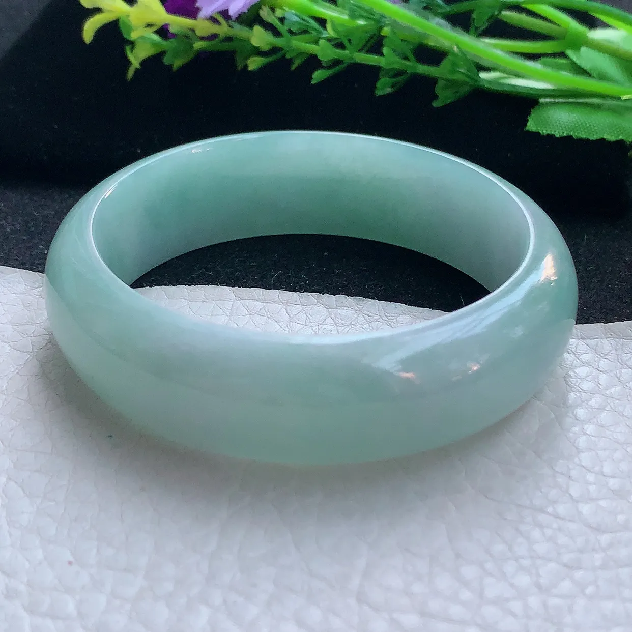 nr自然光55.5*17*7.8轮胎镯 翡翠a货玉手镯蓝韵大气宽边玉手环