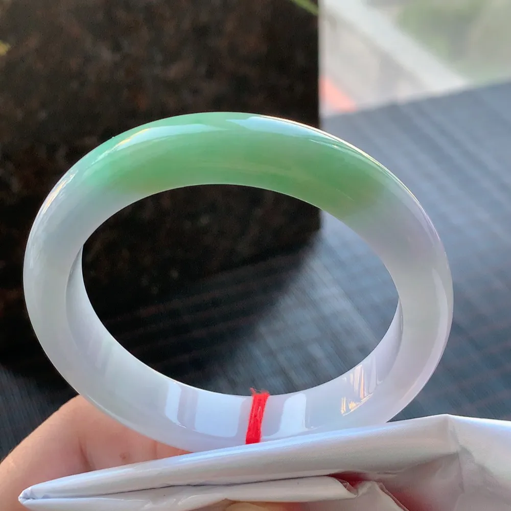 正圈冰糯翠绿 无瑕 尺寸:57.8/12.3/8.6超美